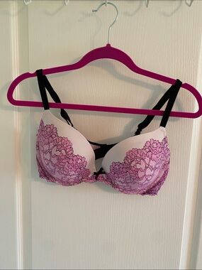 Victoria's Secret Pink Lace-Overlay Bra with Black Straps and Trim